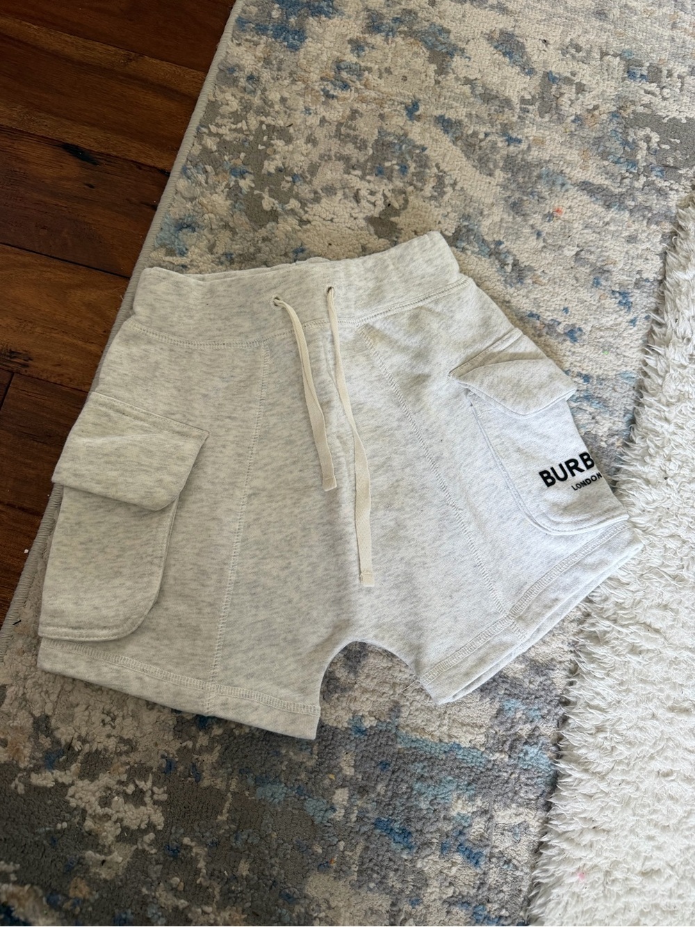 Burberry logo kid shorts